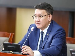 Цалин, тэтгэврийг нэмэгдүүлэхийн тулд төсвийн урсгал зардлаас хасах санал гаргалаа 