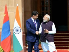 Монгол Улсын Ерөнхийлөгч У.Хүрэлсүхийг БНЭУ-ын Ерөнхий сайд Нарендра Моди угтлаа