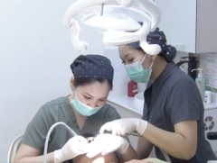 Гэр бүлийн ба хүүхдийн чиглэлээр дагнасан шүдний эмчид үзүүлэх нь чухал