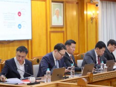 ЗГ: Эрүүл мэндийн салбарын ажилтны цалинг 2026 онд 3 удаа үе шаттай нэмж, 75 хувиар нэмэгдүүлэх са..