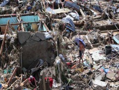 Филиппинд 114 хүний аминд хүрсэн хар салхины улмаас онц байдал тогтоов