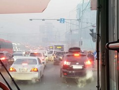 Иргэд: Орой ажил тарах үеэр нийтийн тээврийн автобус удаан хүлээлгэдэг 