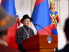 “Чингис хаан” тэргүүн зэргийн одонт, академич С.Нарангэрэл төр, ард түмэндээ талархал илэрхийллээ