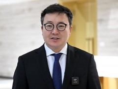 Ж.Сандагсүрэн: Нийтийн эзэмшлийн 50 байршилд ухаалаг авто зогсоол барина