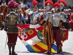 Ватиканы хүндэт харуул...