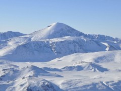 Өнгөрөгч сар 3 дахь их тунадастай сар болж өнгөрлөө 