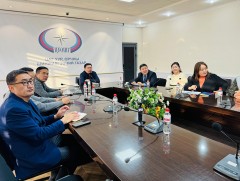 Ерөнхий сайд Г.Занданшатар Цаг уур, орчны шинжилгээний газарт ажиллалаа