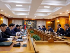 ЗГ: Зүрх судасны үндэсний төвийг барина