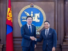 УИХ-ын дарга Н.Учрал АНУ-аас Монгол Улсад суугаа Онц бөгөөд Бүрэн эрхт Элчин сайд Ричард Буанган-ы..