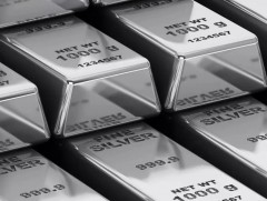 Нэг унци мөнгөний ханш анх удаа 60 ам.доллараас давж өсөв