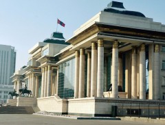 Засгийн газрын өрийн үлдэгдлийн ДНБ-д эзлэх хувь 2028 онд 40.4 хувьд хүрэх тооцоолол гарчээ 