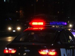 Хамт архи уусан 2 эмэгтэй нэгнээ хутгалсан байж болзошгүй дуудлага мэдээлэл бүртгэгджээ