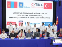 Цусны хавдартай хүүхдэд цусны үүдэл эс шилжүүлэн суулгах эмчилгээг анх удаа амжилттай хийлээ