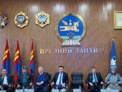 Хэнтий аймгаас Ардчилсан шинэ үндсэн хуулиа батлахад 23 депутат сонгогдож байв