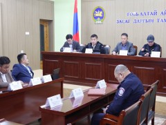 Говь-Алтай аймаг малын тэжээлийн үйлдвэрлэлд онцгой анхаарна