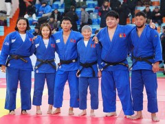 “Алдар” спорт хорооны баг, тамирчид холимог багийн улсын аварга боллоо