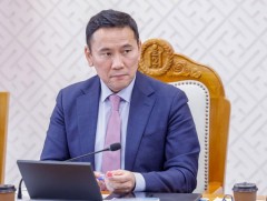 “Зөвшөөрлийн тухай хуулийн хэрэгжилт, цаашид анхаарах асуудал, шийдэл” сэдэвт цуврал хэлэлцүүлэг ө..