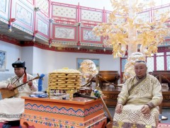 “Эзэн улаан бодон” баатарлаг тууль хайллаа 