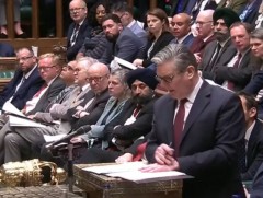 Эпштэйний файлуудтай холбоотой дуулиан Их Британийн Ерөнхий сайдын байр суурийг ганхуулав