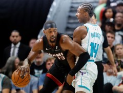 NBA: ЛаМело Боллын үйлдэл ноцтой зөрчилд тооцогдож, талбайгаас хөөгдөх ёстой байжээ