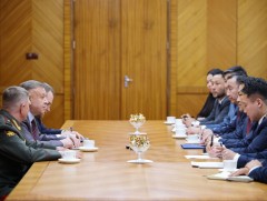 Шадар сайд Н.Номтойбаяр ОХУ-аас Монгол Улсад суугаа Онц бөгөөд Бүрэн эрхт Элчин сайд А.Н.Евсиковыг..