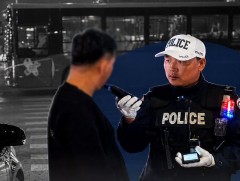 Нэг хоногт согтуугаар тээврийн хэрэгсэл жолоодсон 63 зөрчил бүртгэгджээ