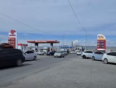 Зарим шатахуун түгээх станц шатахуун олгохгүй байгаа бол бусад нь лимит тогтоожээ