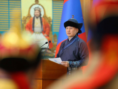 “Дэлхийн адууны өдөр”-ийн уралдаанд уясан хүлэг нь түрүүлж, айрагдсан уяачдыг шагналаа