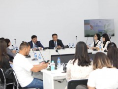 Эрдэмтэд, судлаачид COP17 хуралд хамтран ажиллаж байна